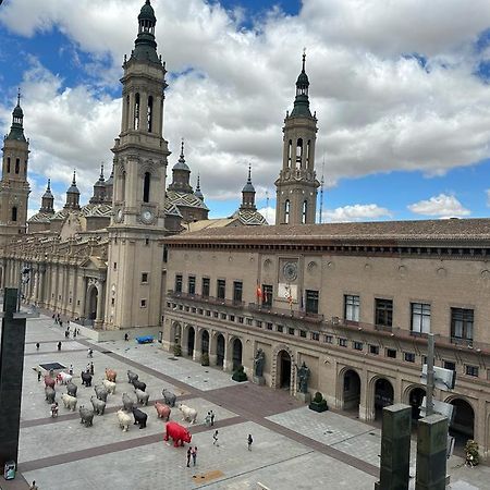 Dos Torres Valinor - Plaza Del Pilar Leilighet Zaragoza Eksteriør bilde